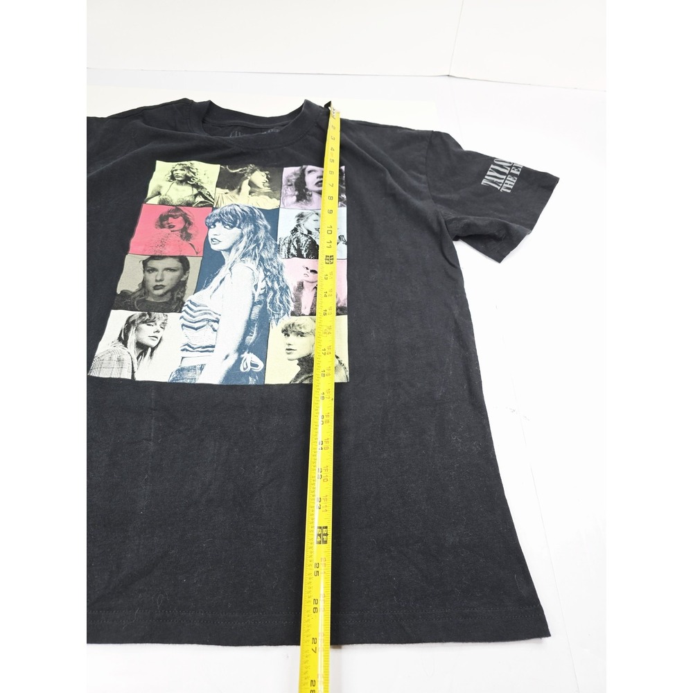 Taylor Swift The Eras Tour Shirt Mens Medium Black Concert Graphic Tee Pop Music - Picture 5 of 6